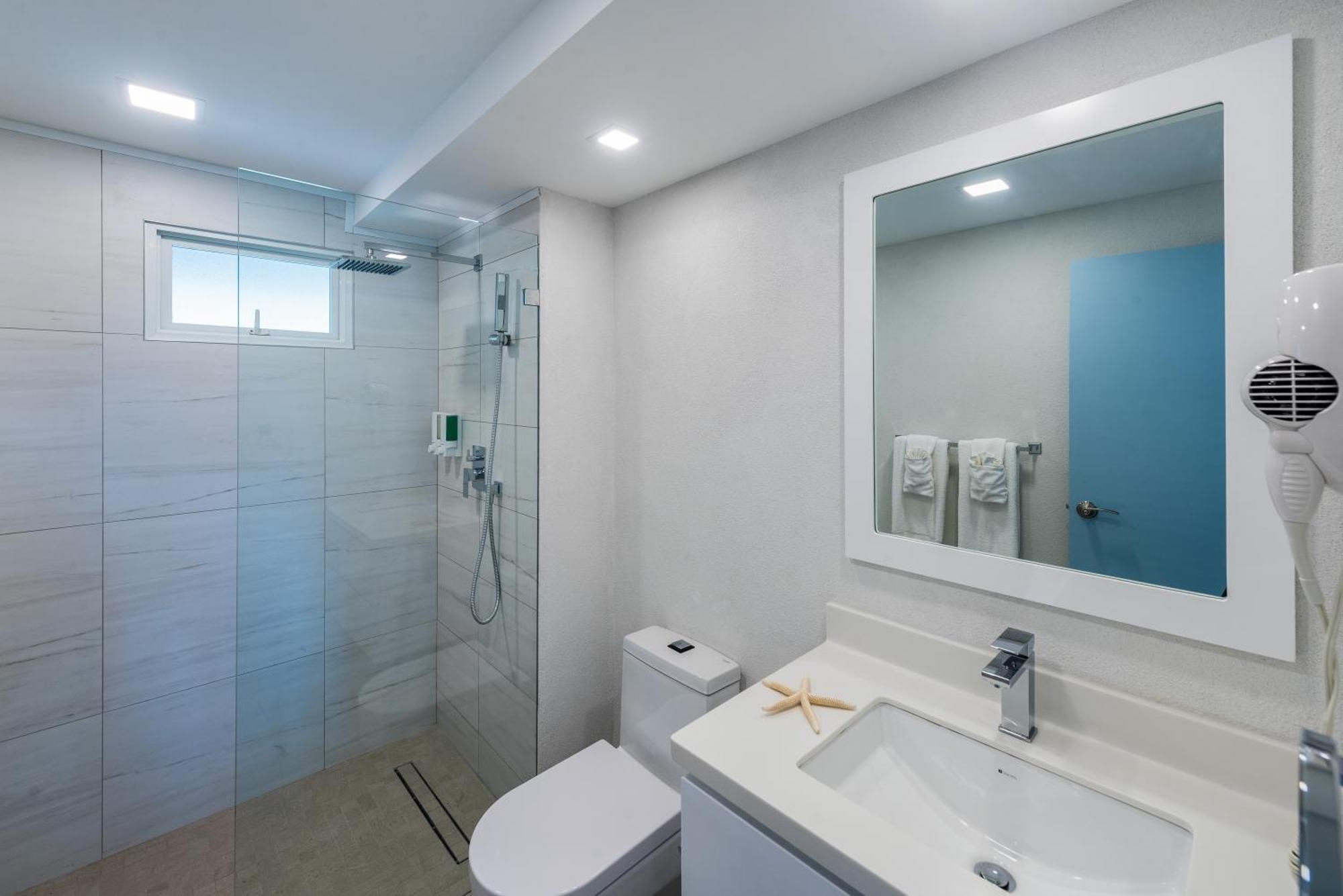 Blue Haven Apartment *